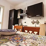Dimora Sicula A Due Passi Dal Mare Con Patio Apartmán